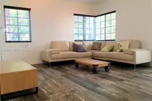 645 Michigan Ave, Miami Beach, FL 33139 - Photo 1