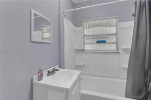 1478 NW 74th St, Miami, FL 33147 - Photo 10