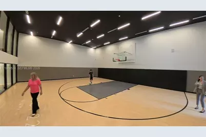 225 N Miami Ave #1812, Miami, FL 33132 - Photo 10