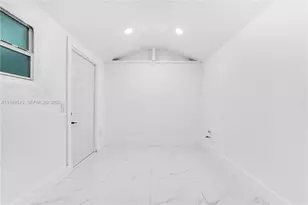 972 SW 44th Ave, Miami, FL 33134 - Photo 8