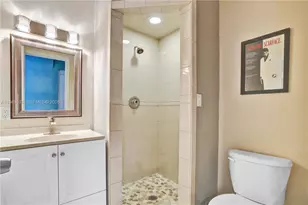 11201 NW 4th Ct, Plantation, FL 33325 - Photo 34