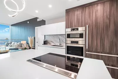 851 NE 1st Ave #4108, Miami, FL 33132 - Photo 4
