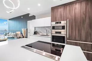 851 NE 1st Ave, Miami, FL 33132 - Photo 4