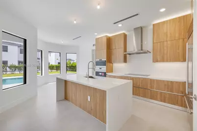19670 NE 14th Ct #19670, Miami, FL 33179 - Photo 16