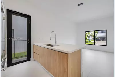 19670 NE 14th Ct #19670, Miami, FL 33179 - Photo 26