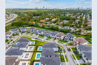 19670 NE 14th Ct #19670, Miami, FL 33179 - Photo 70