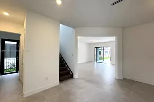 19670 NE 14th Ct, Miami, FL 33179 - Photo 6