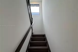 19670 NE 14th Ct, Miami, FL 33179 - Photo 28