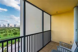 20301 W Country Club Dr, Aventura, FL 33180 - Photo 40