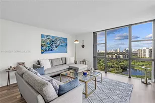 20301 W Country Club Dr, Aventura, FL 33180 - Photo 18