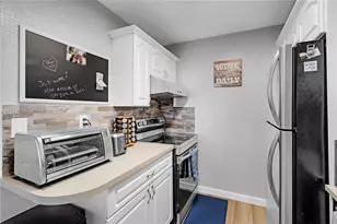 20301 W Country Club Dr, Aventura, FL 33180 - Photo 26