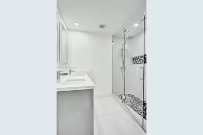 4183 Crystal Lake Dr, Deerfield Beach, FL 33064 - Photo 24