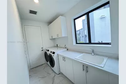 19749 NE 16th Pl #19749, Miami, FL 33179 - Photo 54