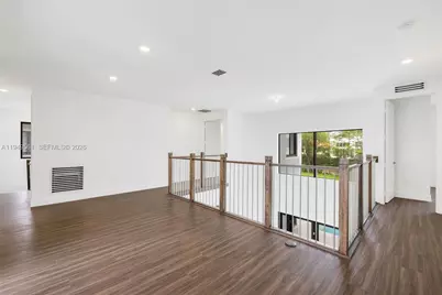 19749 NE 16th Pl #19749, Miami, FL 33179 - Photo 34