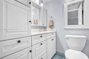 4051 N Newport N, Deerfield Beach, FL 33442 - Photo 6