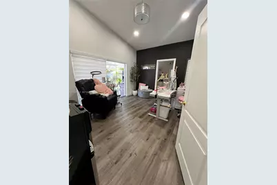 17901 SW 144th Ave, Miami, FL 33177 - Photo 6