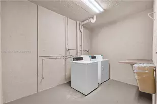 7820 Camino Real, Miami, FL 33143 - Photo 14