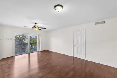 7820 Camino Real #J316, Miami, FL 33143 - Photo 6