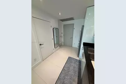 60 SW 13th St #3808, Miami, FL 33130 - Photo 4