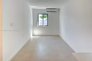 818 NW 47th St, Miami, FL 33127 - Photo 26