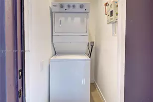 818 NW 47th St, Miami, FL 33127 - Photo 28