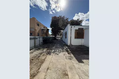 2341 SW 9th St, Miami, FL 33135 - Photo 10