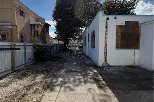 2341 SW 9th St, Miami, FL 33135 - Photo 10