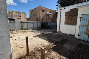 2341 SW 9th St, Miami, FL 33135 - Photo 14