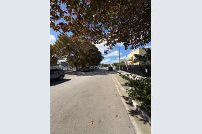 2341 SW 9th St, Miami, FL 33135 - Photo 18