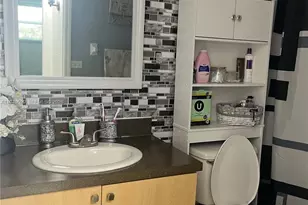 606 W 81st St, Hialeah, FL 33014 - Photo 10