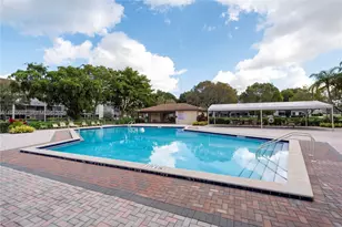 13250 SW 7th Ct, Pembroke Pines, FL 33027 - Photo 16