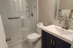 13250 SW 7th Ct, Pembroke Pines, FL 33027 - Photo 12