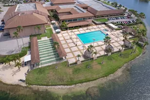 12755 SW 16th Ct, Pembroke Pines, FL 33027 - Photo 4