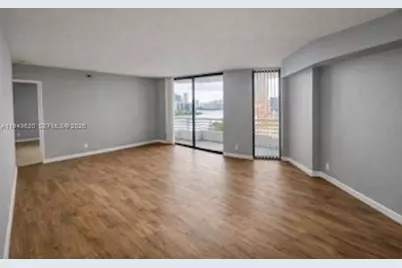 3300 NE 191st St #1915, Aventura, FL 33180 - Photo 4