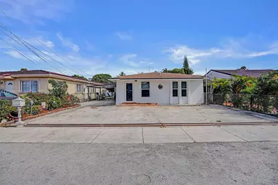 901 NW 34th Ave, Miami, FL 33125 - Photo 1
