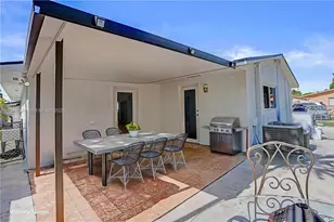 901 NW 34th Ave, Miami, FL 33125 - Photo 12
