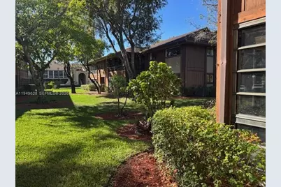 4970 NW 102nd Ave #106-4, Doral, FL 33178 - Photo 24