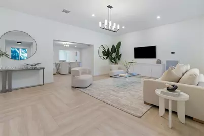 420 NE 55th Ter, Miami, FL 33137 - Photo 2