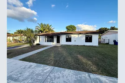 15235 SW 108th Ct, Miami, FL 33157 - Photo 2