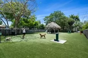 6310 SW 79th St, South Miami, FL 33143 - Photo 12