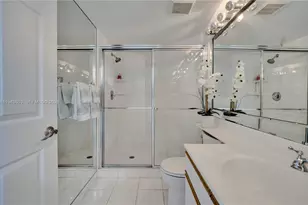 3500 Mystic Pointe Dr, Aventura, FL 33180 - Photo 58