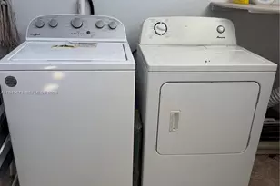 7216 Jacaranda Ln, Miami Lakes, FL 33014 - Photo 14