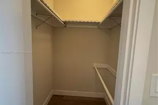 7216 Jacaranda Ln, Miami Lakes, FL 33014 - Photo 10