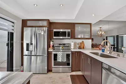 11106 SW 133rd Pl, Miami, FL 33186 - Photo 6