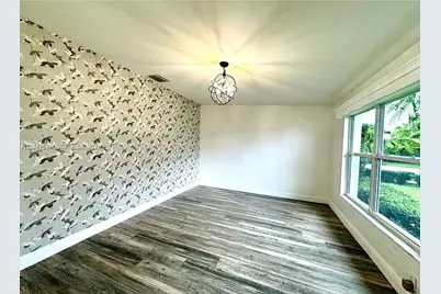 2075 S Hibiscus Dr, North Miami, FL 33181 - Photo 20