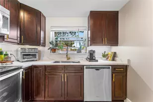 503 Republic Ct, Deerfield Beach, FL 33442 - Photo 6