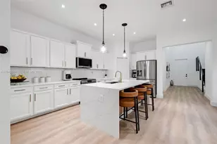 4806 Conifer Ct, Greenacres, FL 33463 - Photo 6