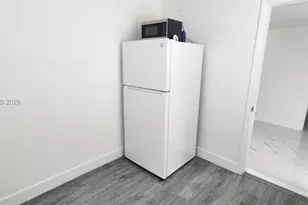 3520 NW 20th St, Miami, FL 33142 - Photo 6