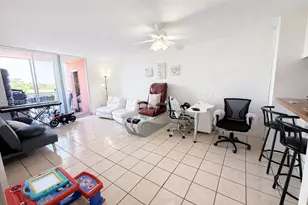 19805 SW 114th Ave, Miami, FL 33157 - Photo 4