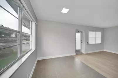 100 E Northampton  E #100, West Palm Beach, FL 33417 - Photo 14